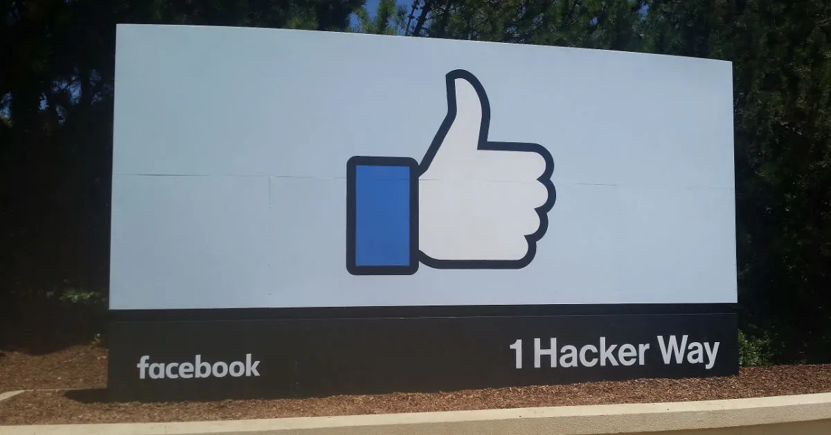 Facebook street front sign in Menlo Park, California.