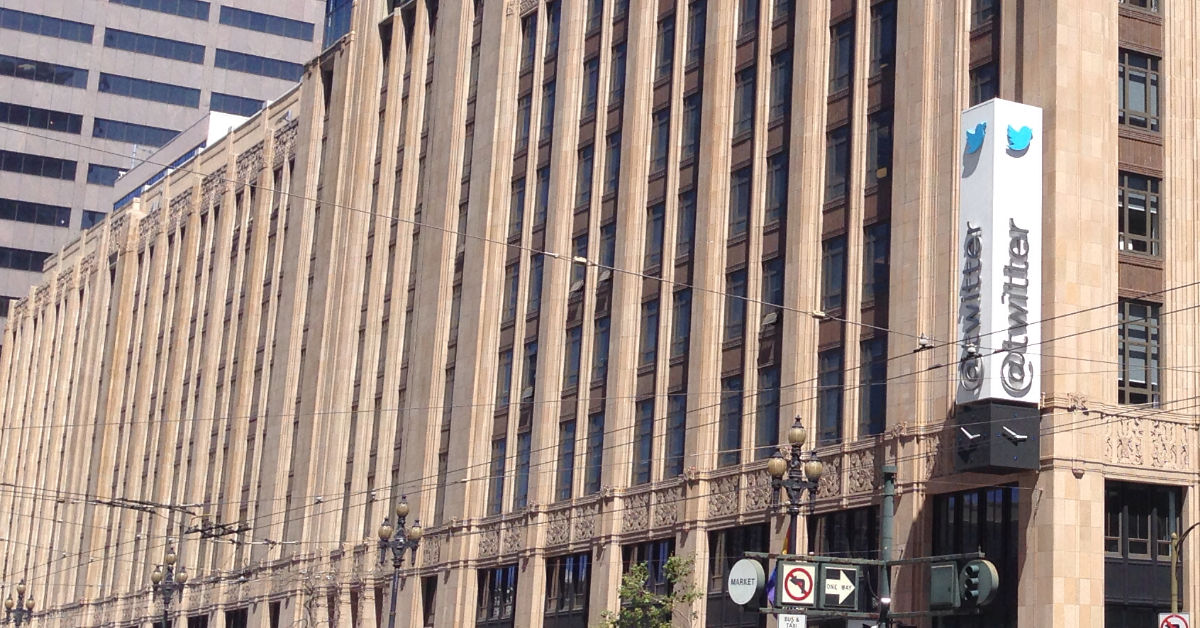 A sign attached to Twitter's global headquarters is viewed from a sidewalk on Market Street in San Francisco, California. June 18, 2014. (Photo: Matthew Keys/The Desk/Creative Commons)