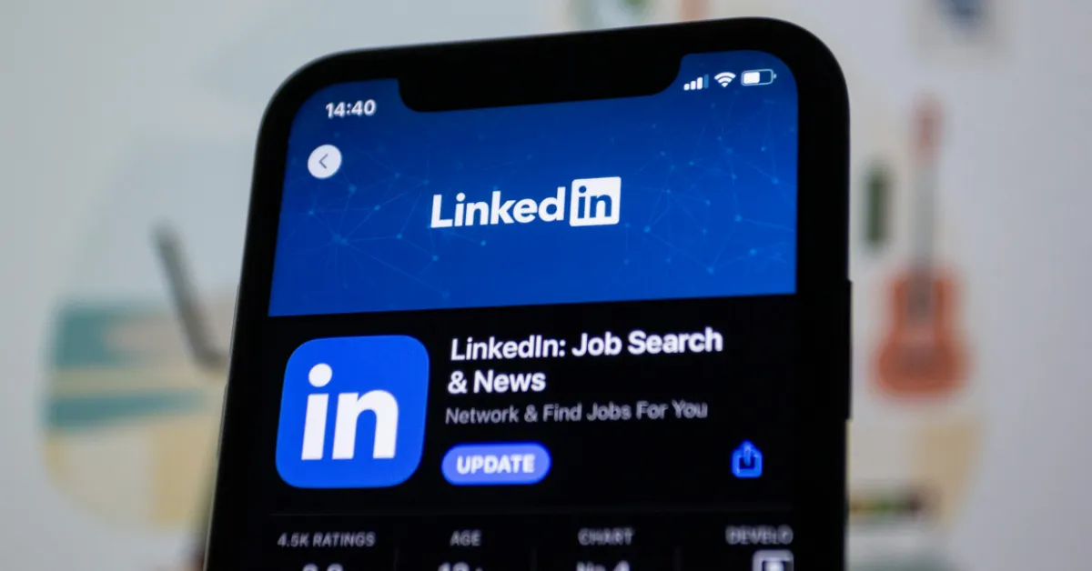 LinkedIn on a smart phone. (Photo by Bastian Riccardi)