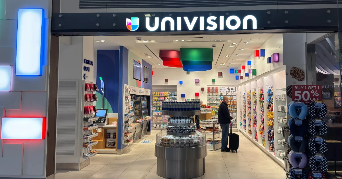 A shopper makes a purchase at a Univision-branded convenience store at Los Angeles International Airport. (Photo by Matthew Keys for The Desk)