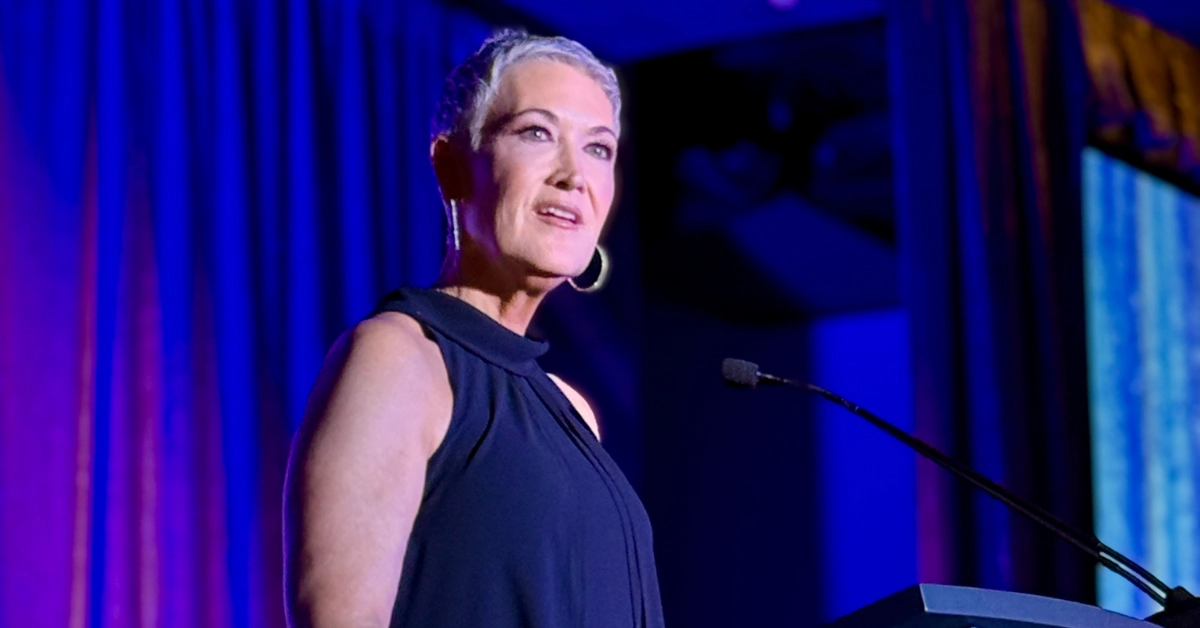 Jennifer Griffin accepts the First Amendment Award from the Radio Television Digital News Association in March 2026. (Courtesy photo, supplied by Fox News Media)