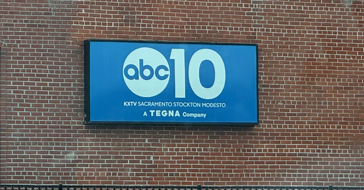 The television studios of KXTV, the Sacramento ABC affiliate owned by TEGNA. (Photo by Matthew Keys for The Desk)