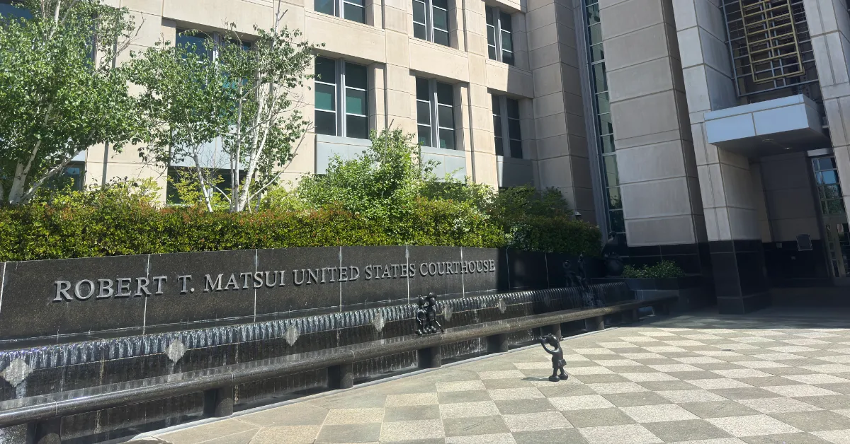 The front of the Robert T. Matsui U.S. Courthouse in Sacramento, California. (Photo by Matthew Keys for The Desk)