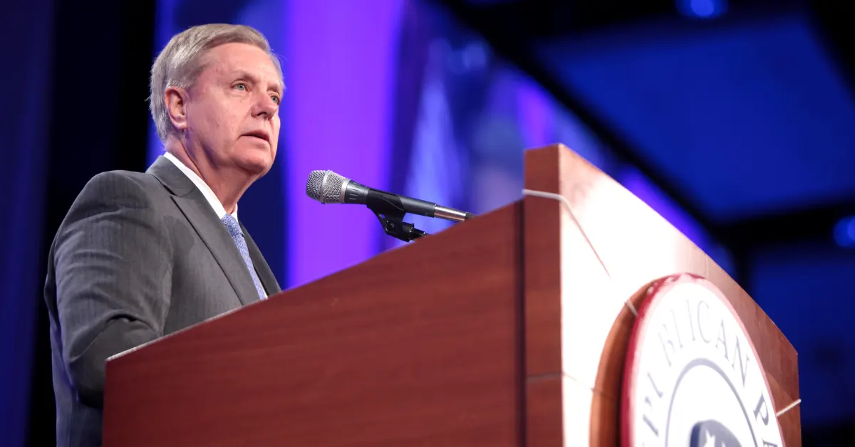 thedesk.net - Matthew Keys - Radio news outlets lacked national reporting on Senator Lindsey Graham's death